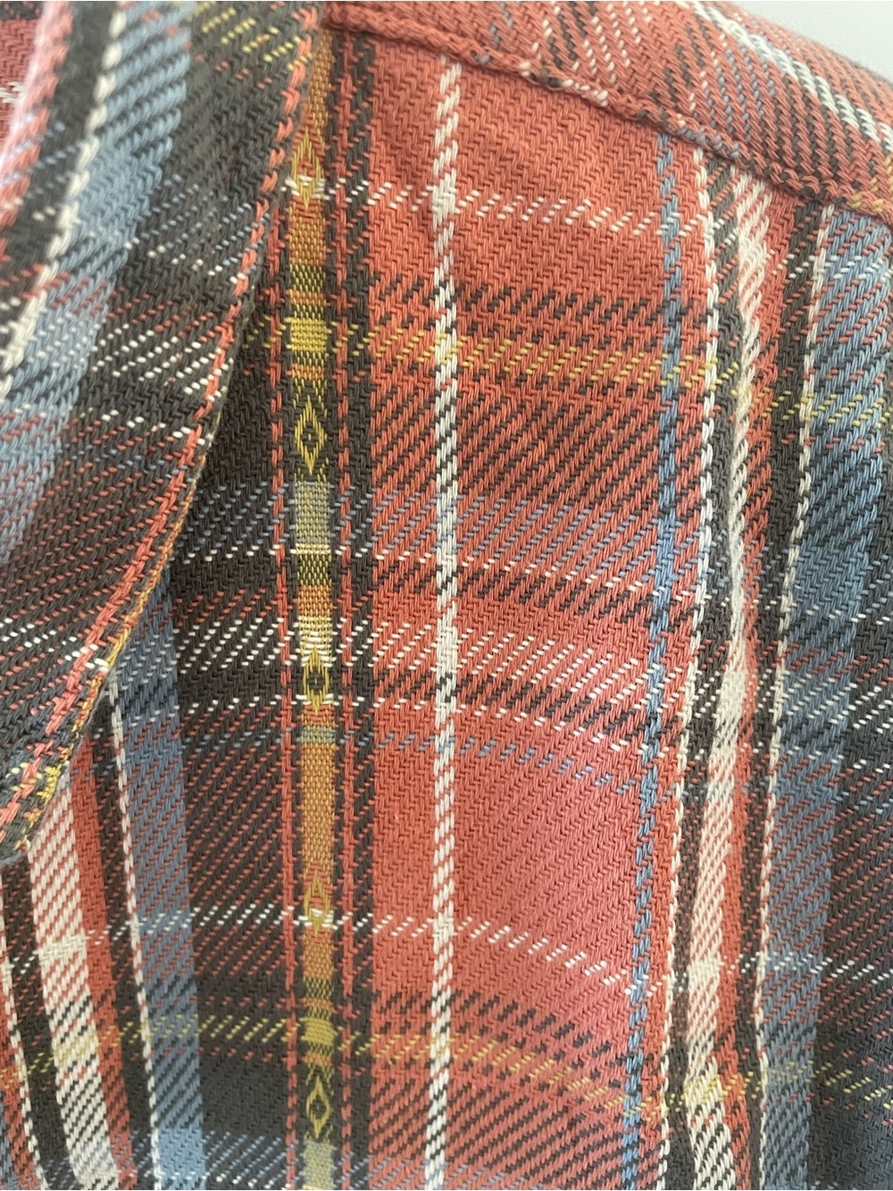Lucky Brand Men’s Rust and Gray Plaid Button-Down Shirt - Picture 3 of 3